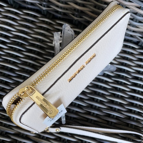 Michael Kors Jet Set Travel Lg Flat Multifunctional Phone Case-Wristlet-Wallet - Picture 12 of 16